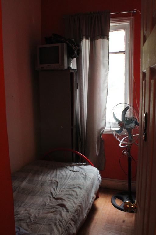 Hostal Barrio Brasil Сантьяго Экстерьер фото