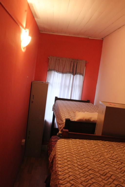 Hostal Barrio Brasil Сантьяго Экстерьер фото