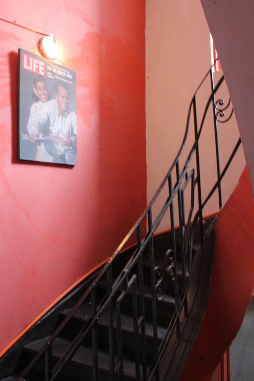 Hostal Barrio Brasil Сантьяго Экстерьер фото