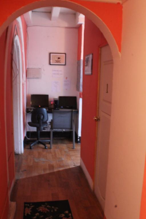 Hostal Barrio Brasil Сантьяго Экстерьер фото