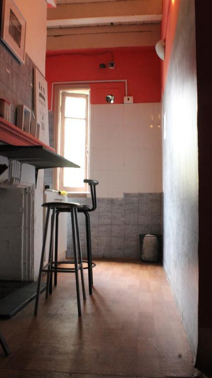 Hostal Barrio Brasil Сантьяго Экстерьер фото