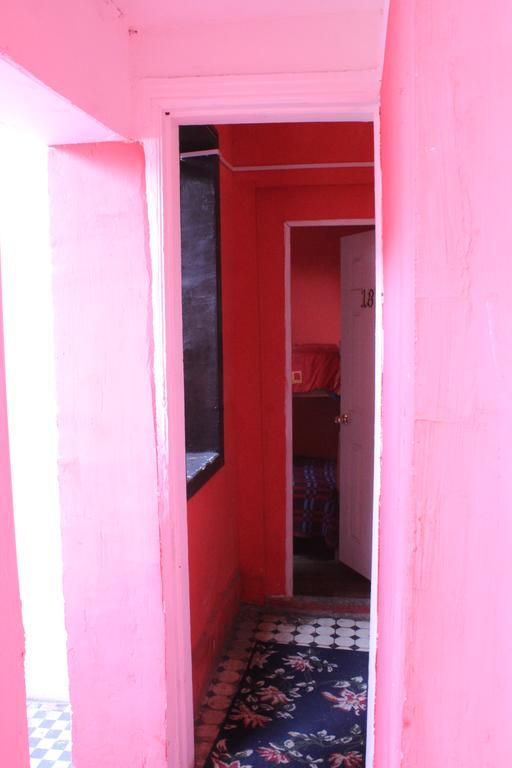 Hostal Barrio Brasil Сантьяго Экстерьер фото